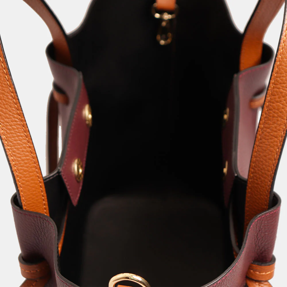 Borsa a Mano con Tracolla VIAVERDI in Pelle Bordeaux e Marrone Made in Italy linea Castiglione - Image 6
