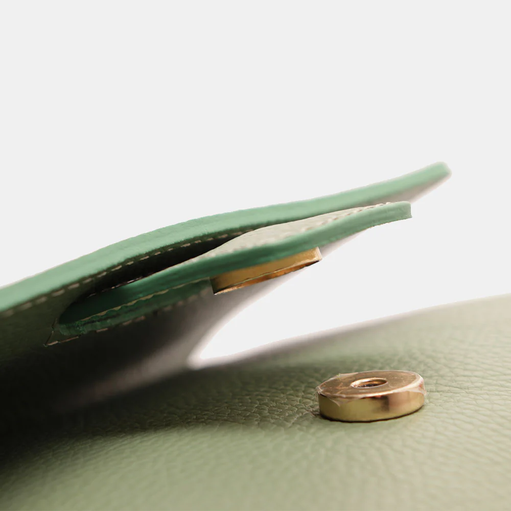 Borsa a Mano con Tracolla VIAVERDI in Pelle Verde Menta Made in Italy linea Fiesole - Image 5