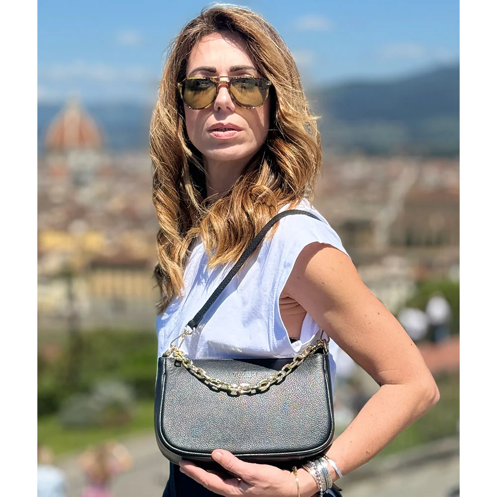 Borsa a Spalla in Pelle Nera con Tracolla VIAVERDI Made in Italy - Image 4