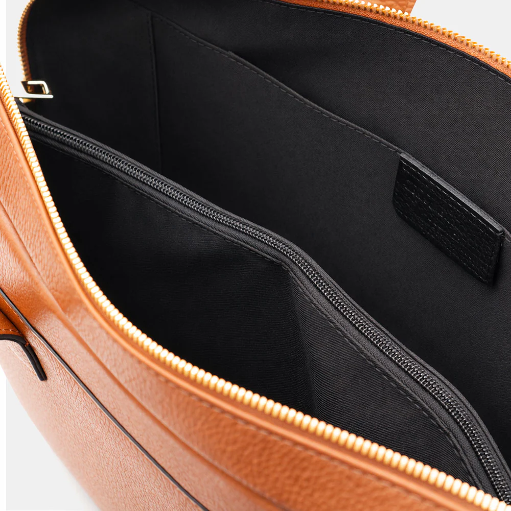 Borsa Business in Pelle Color Cuoio VIAVERDI Made in Italy - Porta Pc 15.6 - Image 8