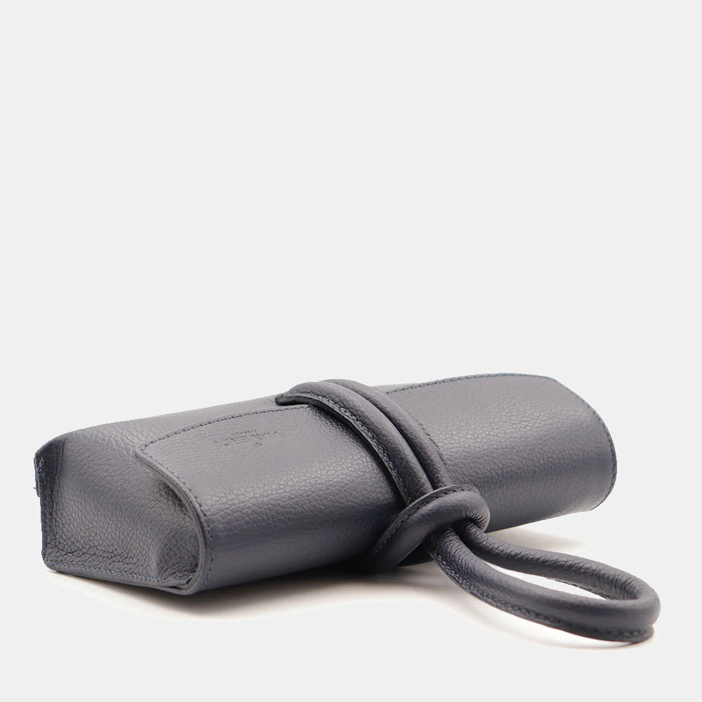 Borsa Clutch a Mano con Tracolla VIAVERDI in Pelle Blu Made in Italy linea Castiglione - Image 8