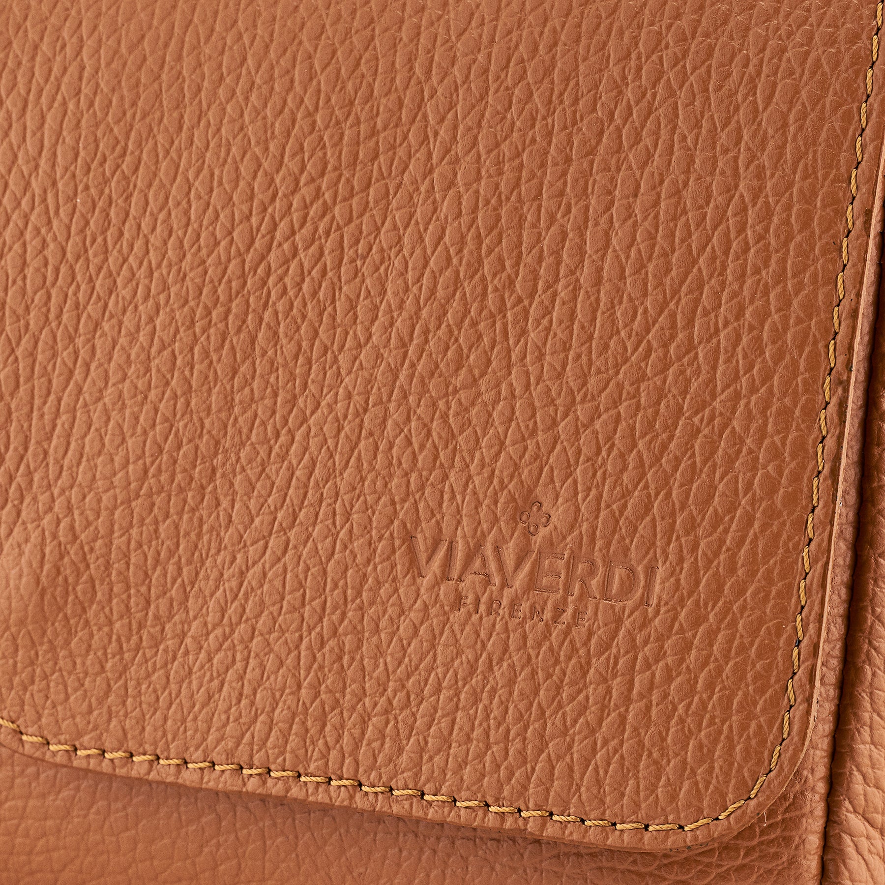 Borsa Piccola a Tracolla in Pelle color Cuoio VIAVERDI Made in Italy - Image 4