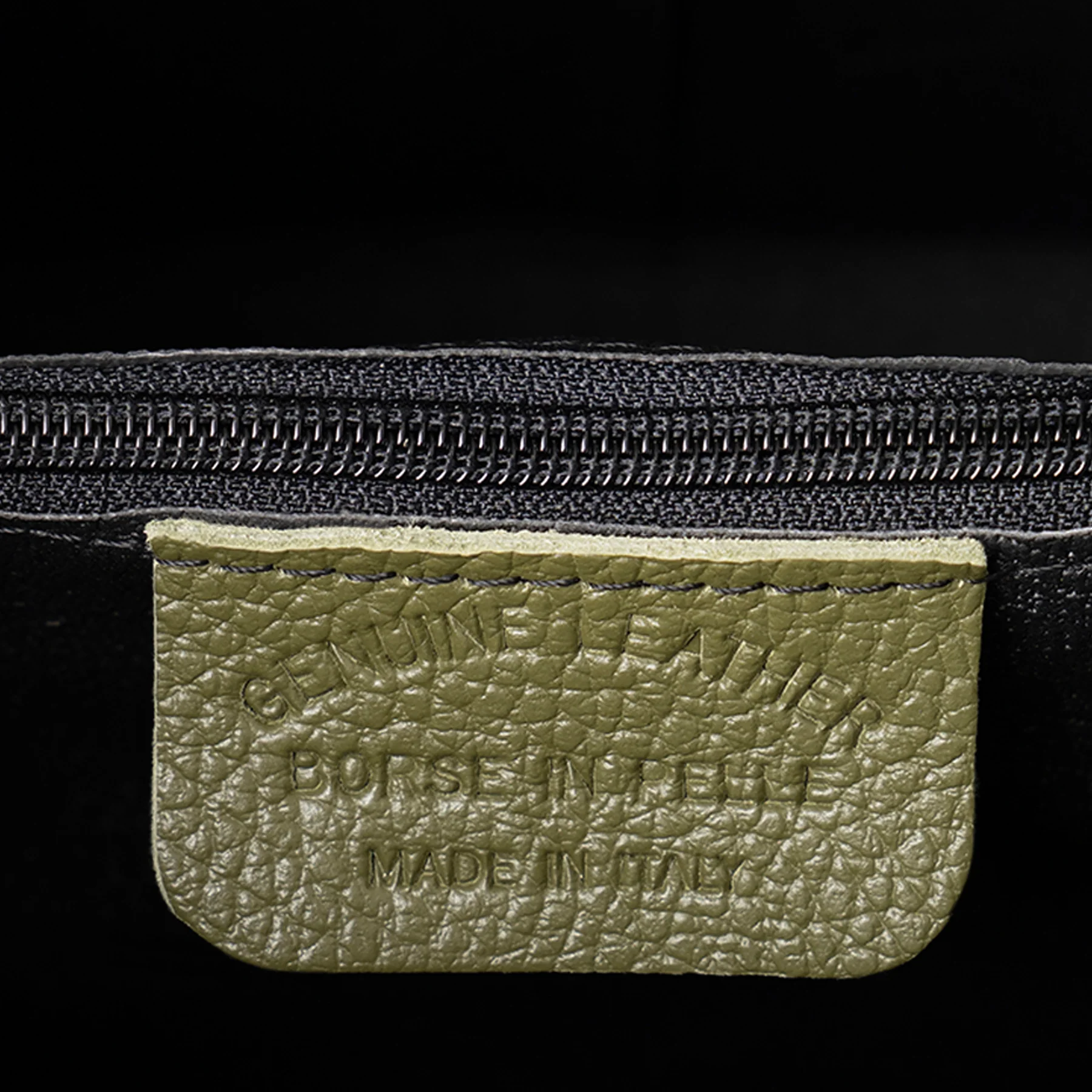 Borsa Secchiello con Tracolla VIAVERDI in Pelle Verde Made in Italy linea Capalbio - Image 7